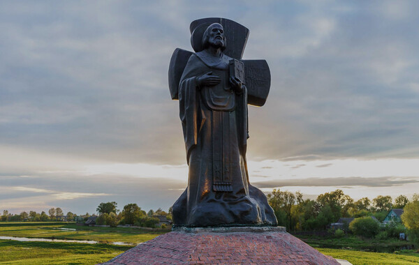 ЛЕГЕНДЫ ДРЕВНЕГО ТУРОВА